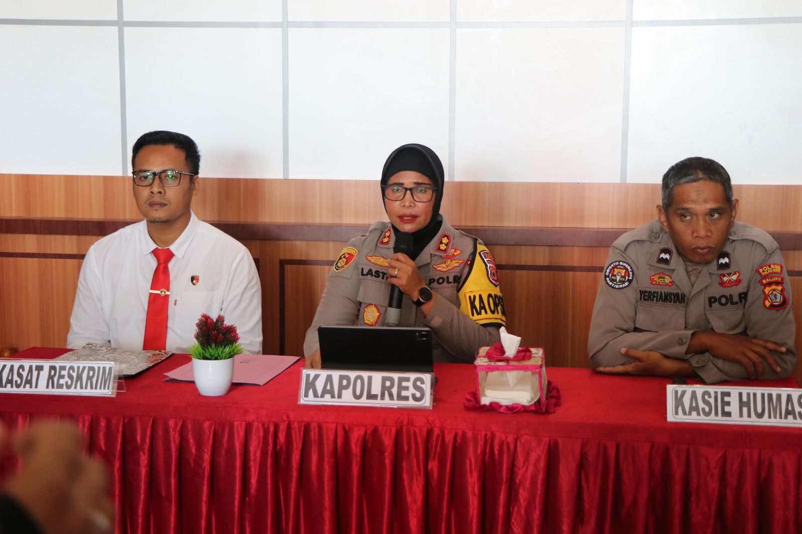 Polres Buru dan SAR Pos Namlea Akan Lakukan Pencarian Penambang Yang Diduga Masih Tertimbun Longsor