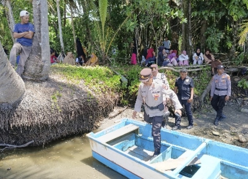 Polres Bursel Terus Lakukan Pencarian Anak Yang Diduga Diterkam Buaya