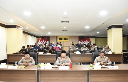 Kapolda Maluku Buka Puasa Bersama PJU dan Awak Media