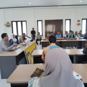 Kembali Kapolres Malteng Pimpin Giat Jumat Curhat Dengan Instansi Terkait Serta Stekholder