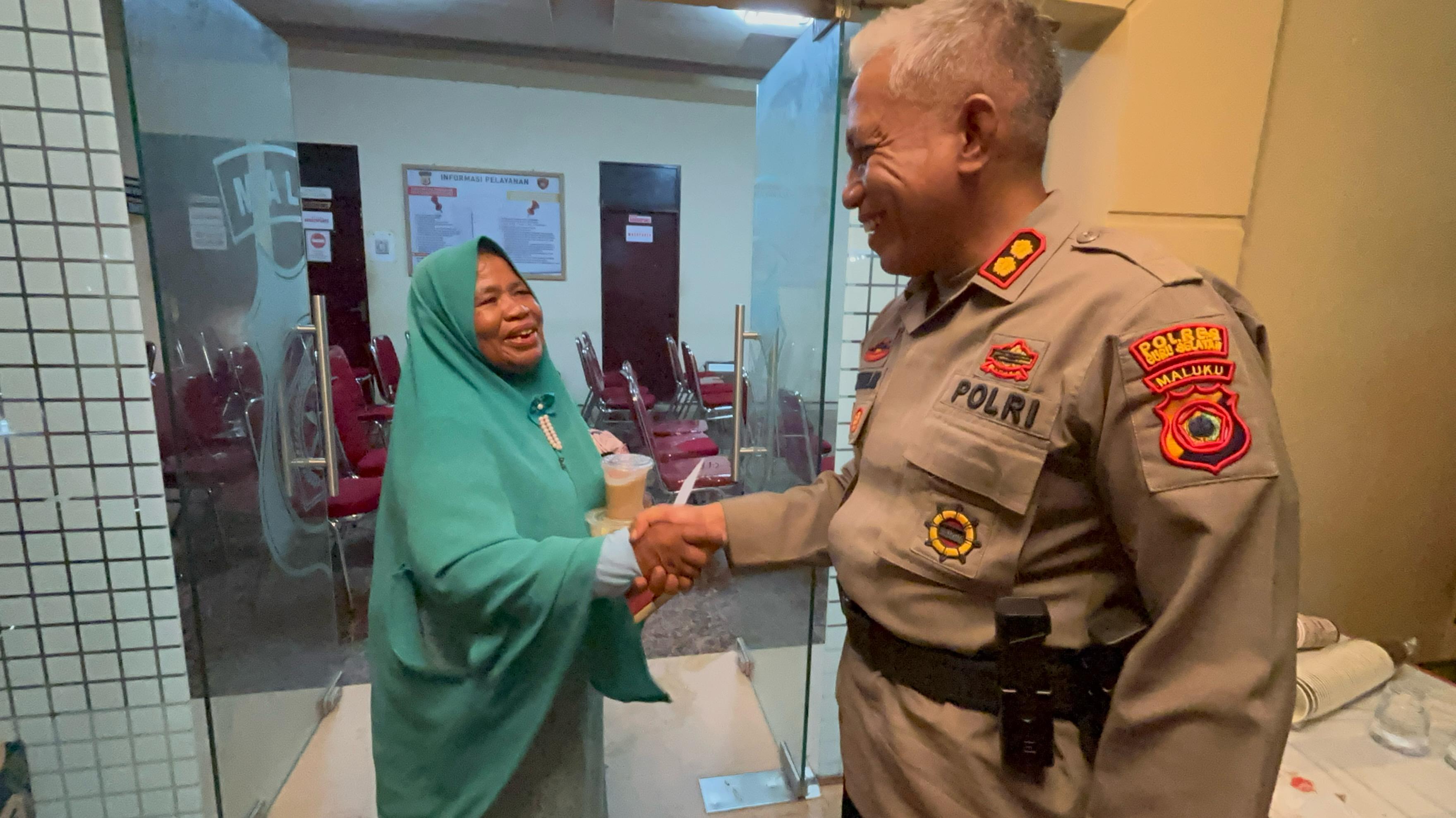 Polres Buru Selatan Berbuka Puasa Bersama Akan Yatim dan Kaum Dhuafa