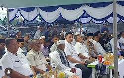 Bersama Forkopimda, Kapolres Kepulauan Tanimbar hadiri Buka Puasa Bersama di Masjid Baabuttaqwa