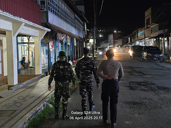Tingkatkan Patroli di malam hari, Pos Yan Ops Ketupat Salawaku 2025 antisipasi gangguan Kamtibmas
