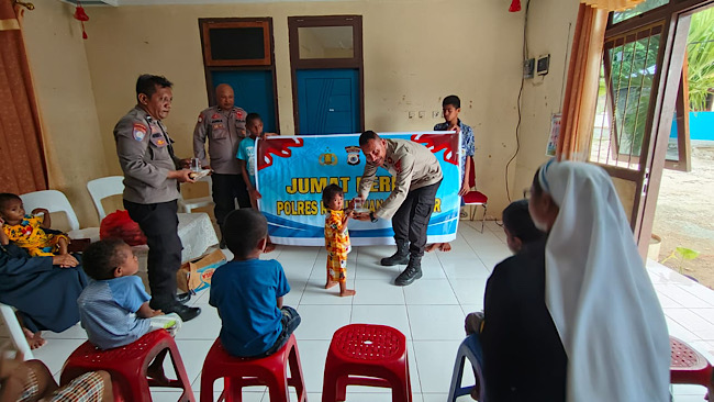 Kunjungi Panti Asuhan, Polres Kepulauan Tanimbar bagikan makanan bergizi gratis lewat Jumat Berkah