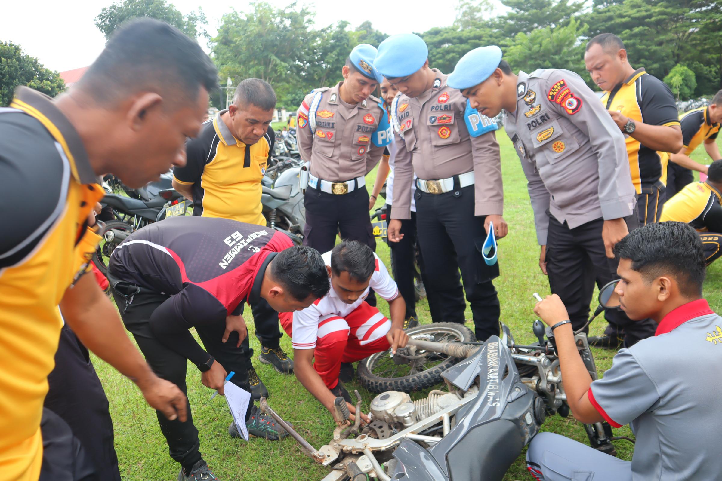 Kapolres Maluku Barat Daya Mengecek Kesiapan Kendaraan Dinas, Pastikan Siap Layani Masyarakat