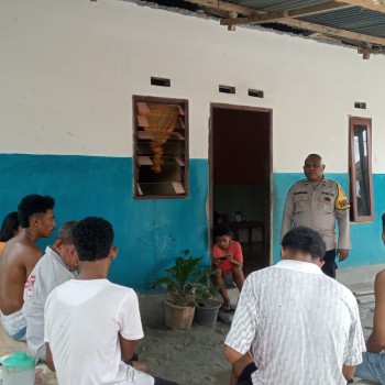 Bhabinkamtibmas Negeri Yafila, AIPDA M.R Werluka Kembali Melaksanakan Kegiatan Sambang