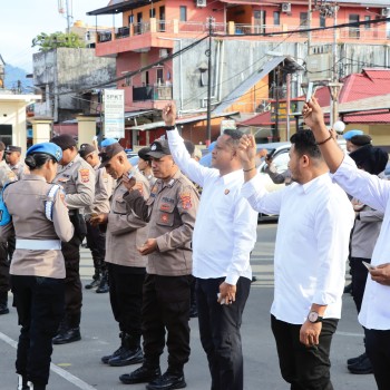 BIDPROPAM POLDA MALUKU GELAR GAKTIBPLIN DI POLRESTA P. AMBON & P.P. LEASE