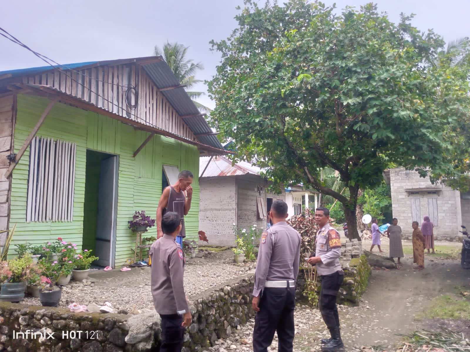 Polsek Leihitu Gelar Patroli Rutin Demi Ciptakan Kondisi Aman dan Kondusif