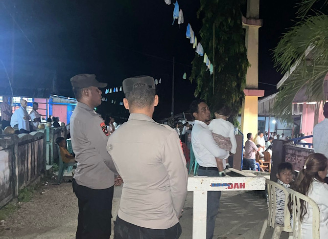 Jajaran Polres Kepulauan Tanimbar amankan Misa Kamis Putih