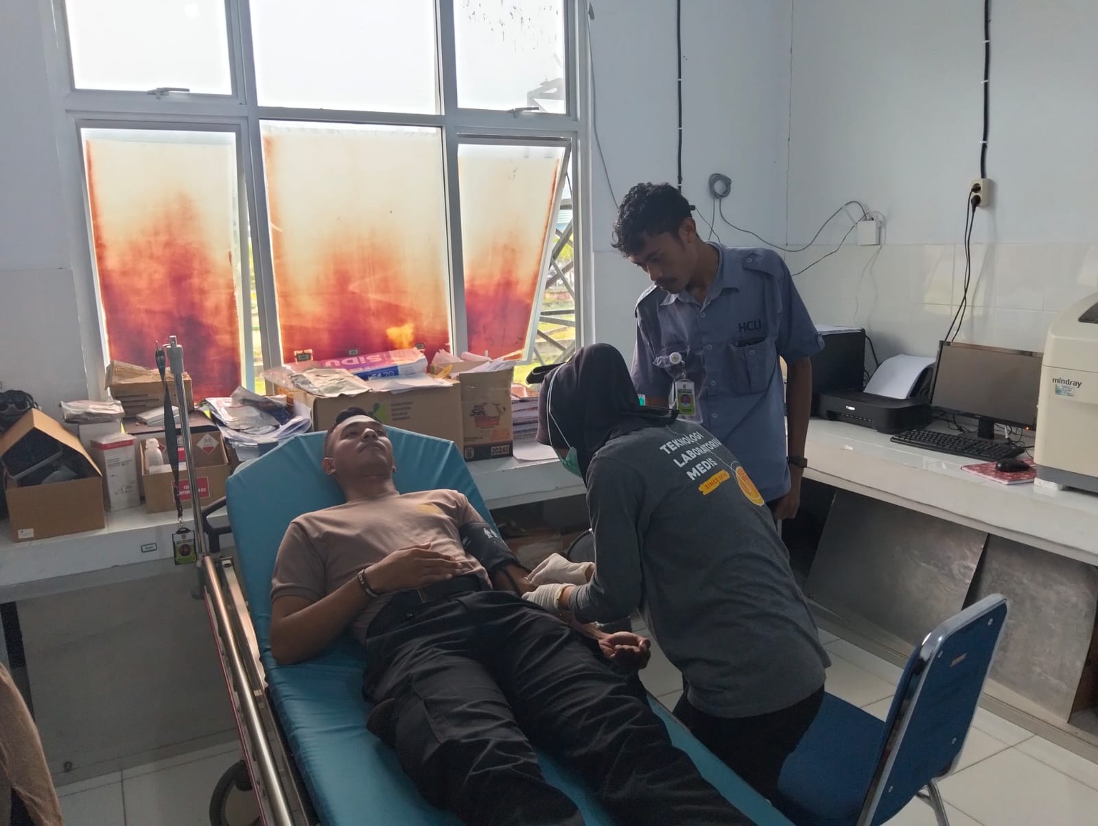 Jiwa Sosial Personil Polres Buru Selatan Donor Darah Untuk Membantu Masyarakat Yang Membutuhkan