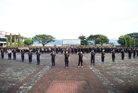 Jumat Sehat Bersama Kapolda Maluku, Perkuat Silaturahmi dan Jaga Kebugaran Jasmani