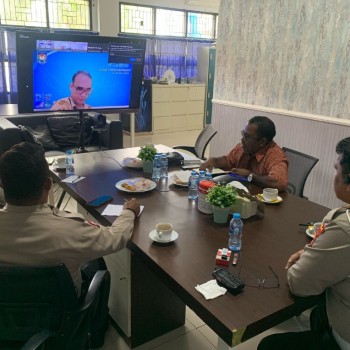 Polda Papua Barat Gelar Koordinasi dan Sosialisasi Penyusunan Rencana Aksi Keselamatan Transportasi PB dan PBD Secara Daring
