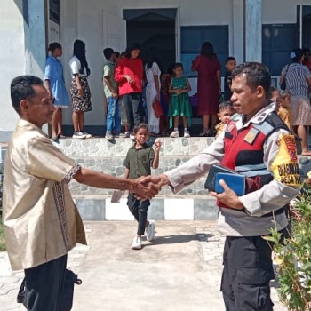 Polsek Mdona Hyera Berikan Pengamanan, Makmurkan Tempat Ibadah