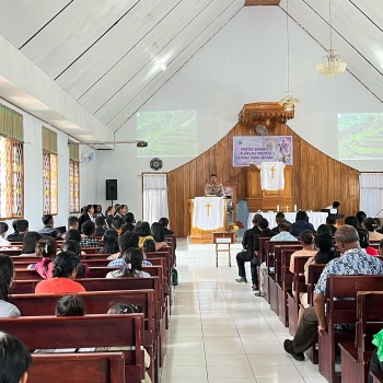Kapolsek Wetar Gelar Safari Kamtibmas di Gereja Demi Wujudkan Stabilitas Kamtibmas