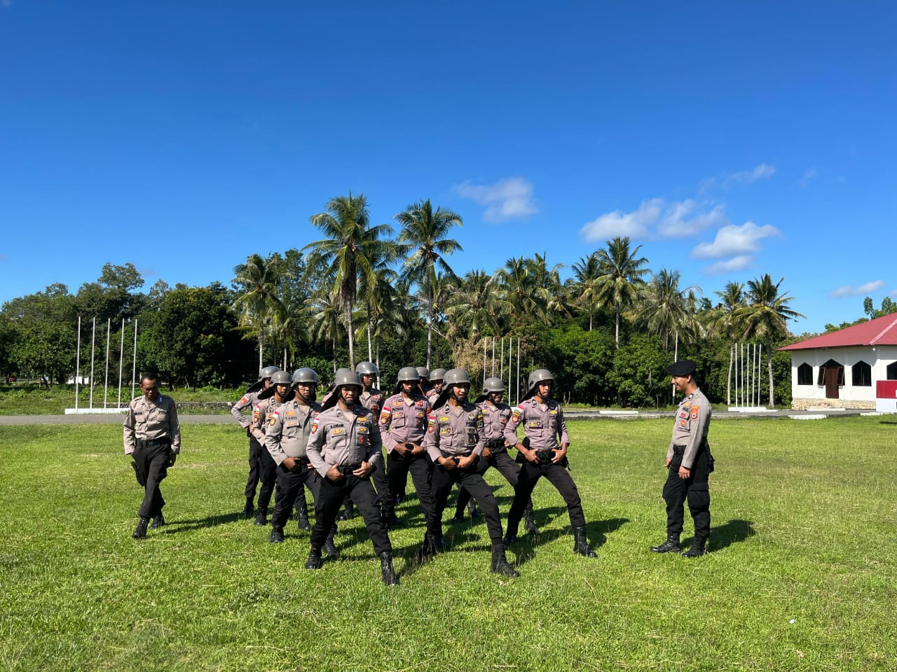 Sat Samapta Polres MBD Maksimalkan Ketrampilan Personel Melalui Latihan Dalmas