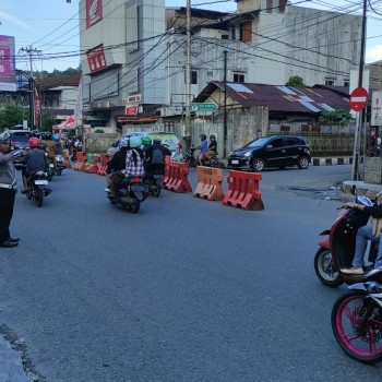 Polresta Ambon Intensifkan Pengamanan dan Pengaturan Lalu Lintas Sore Hari