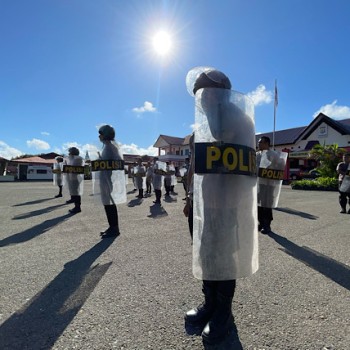Tingkatkan kemampuan Personel, Polres Kepulauan Tanimbar gelar latihan Dalmas