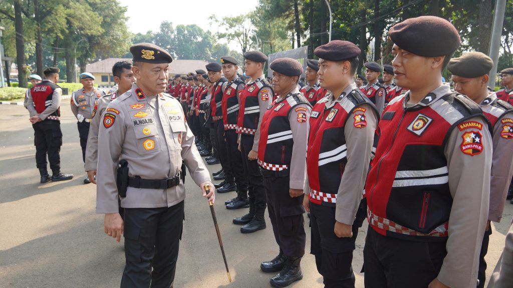Apel Pengecekan kesiapan personel Korsabhara Baharkam Polri dalam pengamanan May day (hari buruh)