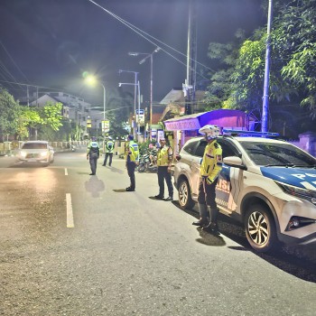 Patroli Blue Light, Polisi Sisir Titik Rawan di Kota Ambon untuk Cegah Balap Liar dan Gangguan Kamtibmas