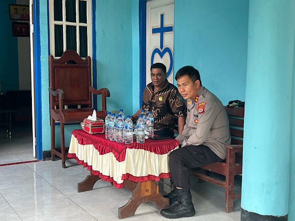 Kunjungi Anggota DPR, Kapolres Kepulauan Tanimbar sampaikan pesan perdamaian pasca konflik