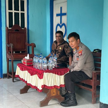 Kunjungi Anggota DPR, Kapolres Kepulauan Tanimbar sampaikan pesan perdamaian pasca konflik