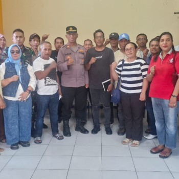 Kepolisian Gelar Pertemuan dengan Lurah dan RT/RW di Wainitu, Bahas Kamtibmas