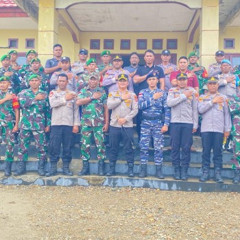 Kapolres Maluku Barat Daya Kunjungan Kerja, Beri Arahan Personel di Polsek Wetar