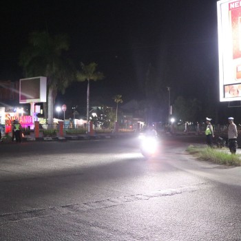 Polres Buru Gelar Patroli Terpadu Dalam Rangka Operasi Pekat dan Mantap Praja Salawaku 2025