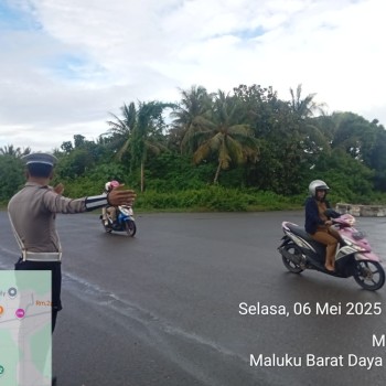 Satuan Lantas Polres MBD Maksimalkan Gatur Jalan, Himbau Warga Disiplin  Berlalu Lintas