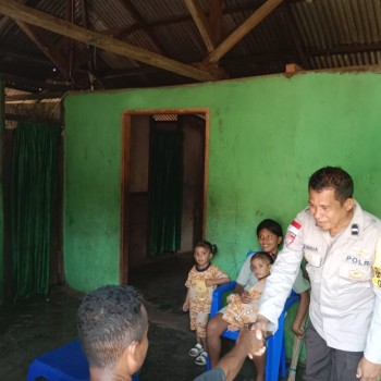 Bhabinkamtibmas  Aipda Jennia Kembali Sambangi Warga, Gelar Sosialisasi Kamtibmas