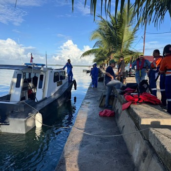 Sat Polairud Polres Kepulauan Tanimbar lakukan pengamanan Survei Awal Amdal di Desa Lermatan