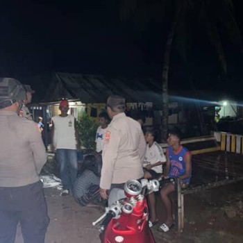 Cegah gangguan Kamtibmas di malam hari, Polsek Wermaktian tingkatkan Patroli