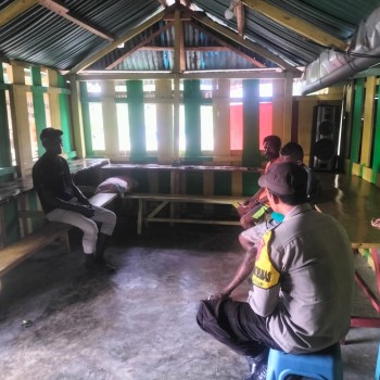 LEWAT DDS, BHABINKAMTIBMAS AJAK WARGA MELAPORKAN SETIAP KEJADIAN YANG BERPOTENSI GANGGUAN KAMTIBMAS
