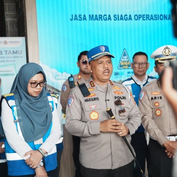 Kakorlantas Pantau Kondisi Lalin Tol Trans Jawa di Masa Long Weekend