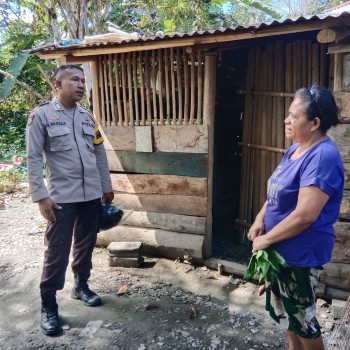Bhabinkamtibmas Negeri Jerili Bripka Arifin Husain Kembali Lakukan Giat Sambang