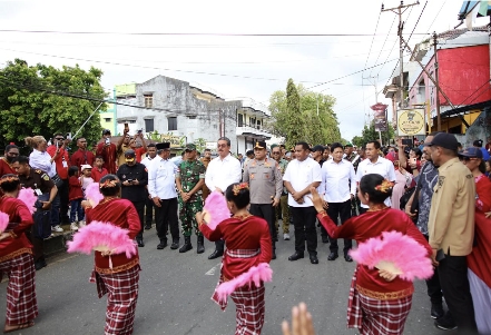 Kapolda Maluku Hadiri Pentas Budaya Maluku Tenggara: Penguatan Kamtibmas dan Wawasan Kebangsaan Melalui Pendekatan Kultural