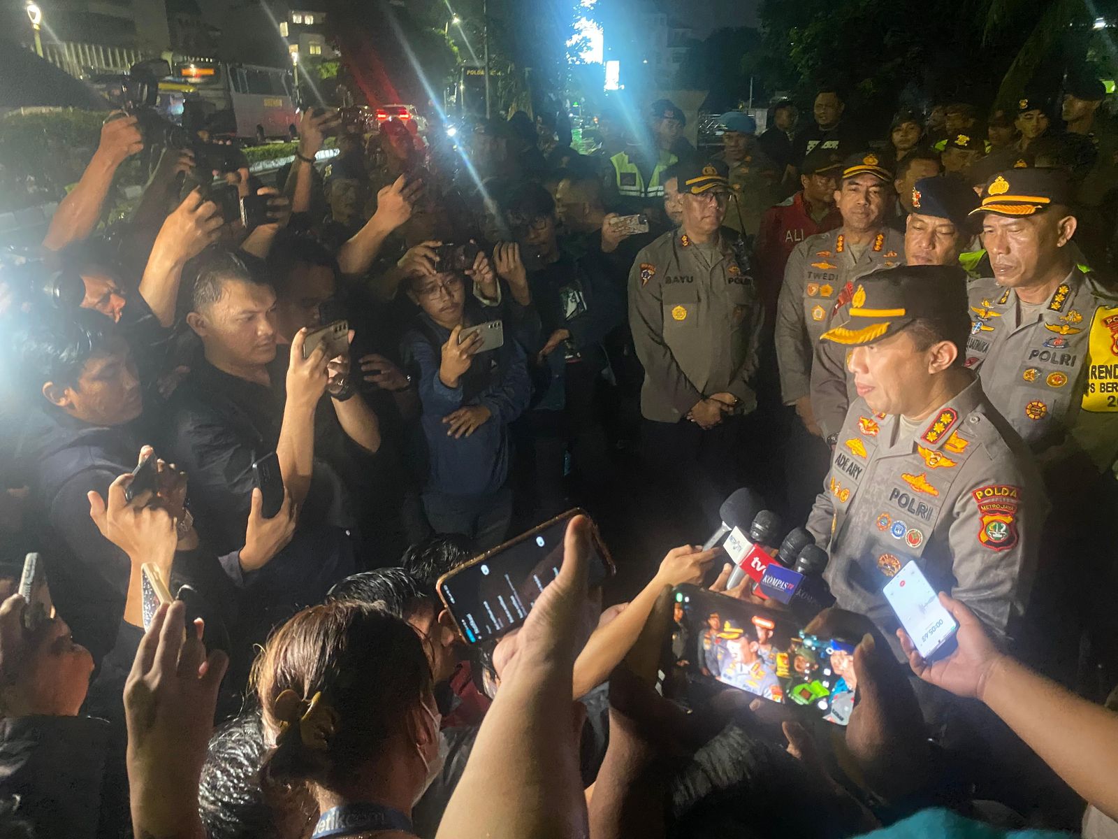 Polisi Tangkap 22 Pelaku Premanisme Pedagang di Kembangan Jakarta Barat