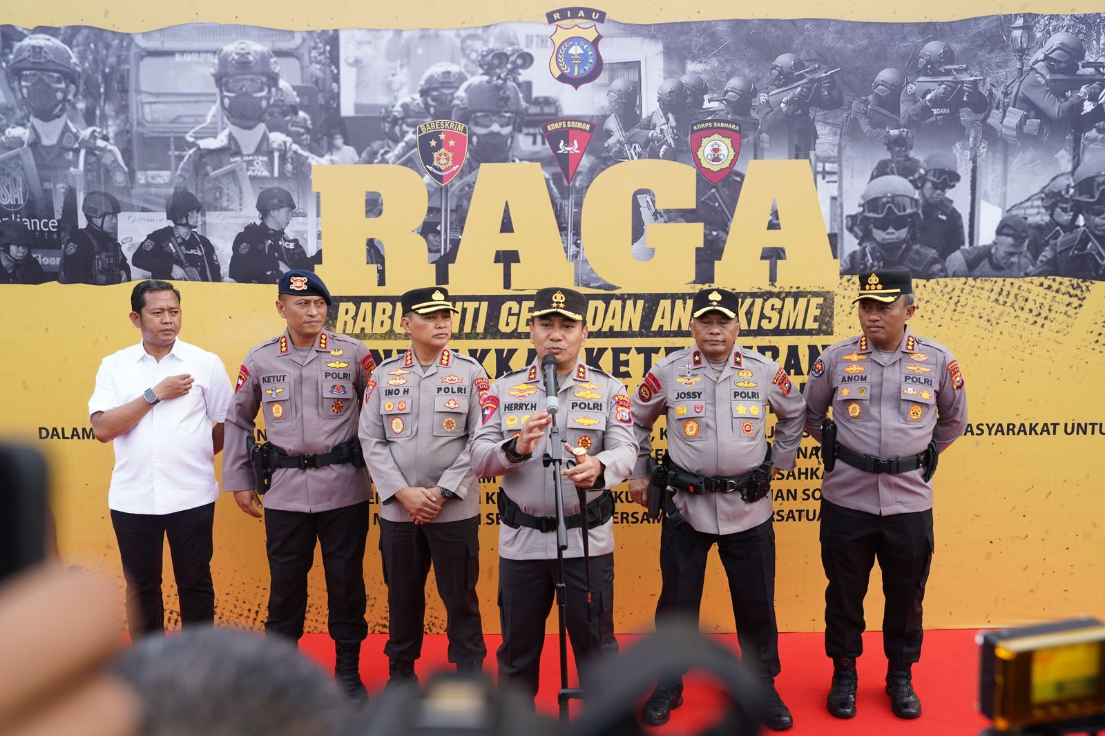 Polda Riau Launcing Program Tim Raga Rabu Anti Geng Dan Anarkisme