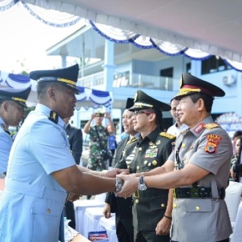 Wakapolda Maluku Hadiri Upacara Sertijab Danlanud Pattimura Ambon