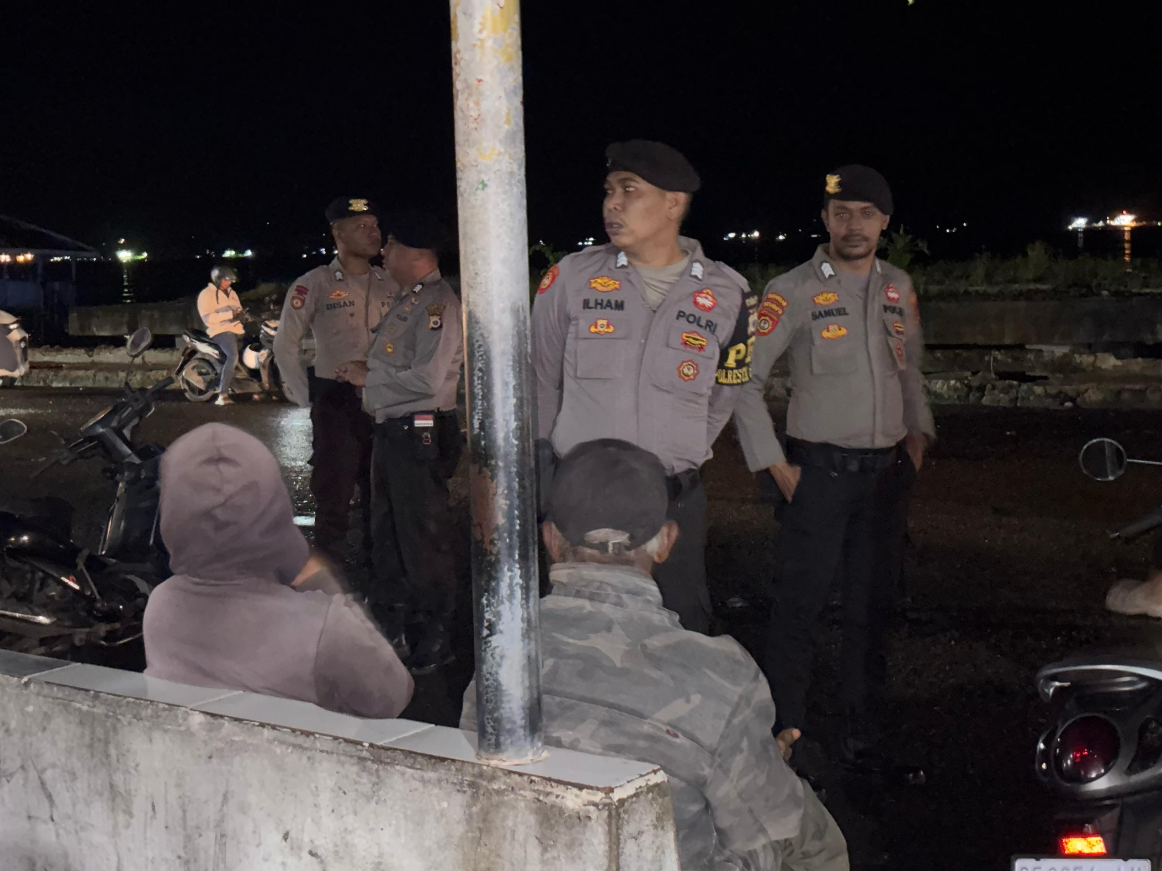 Personil Sat Samapta Polresta Ambon Gelar Patroli Malam Hari untuk Cegah Gangguan Kamtibmas