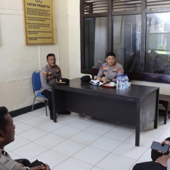 Kapolres SBB Monitoring Kamtibmas di Polsek Piru, Jalin Sinergitas dengan Koramil