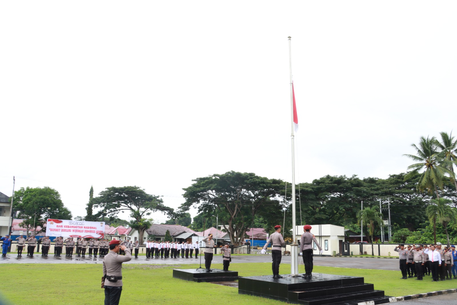 Bangkit Bersama, Polres SBT Gelar Upacara Hari Kebangkitan Nasional ke-117