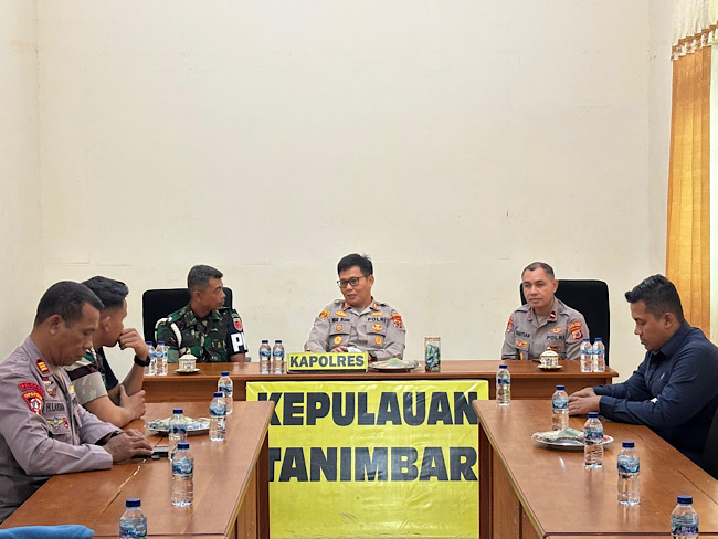 Pupuk Sinergitas TNI Polri, Sipropam Polres Kepulauan Tanimbar jalin silaturahmi bersama Subdenpom
