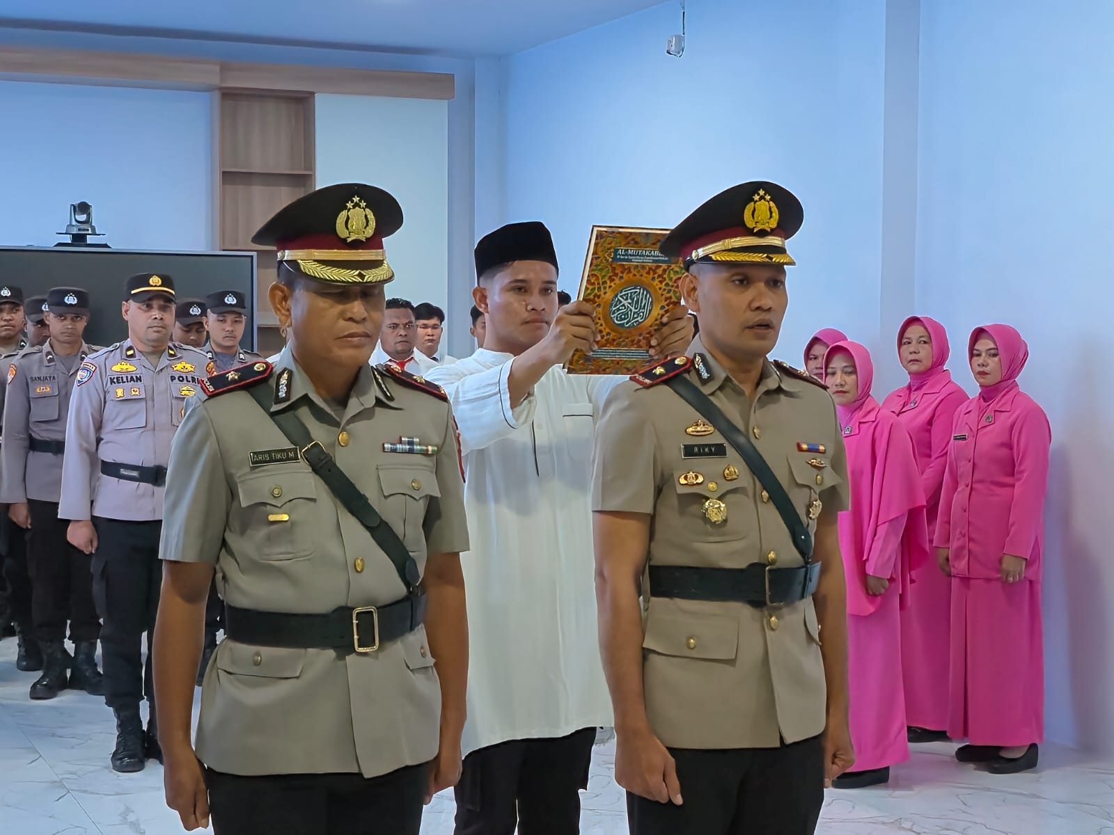 Kapolres SBT Pimpin Serah Terima Jabatan Wakpolres
