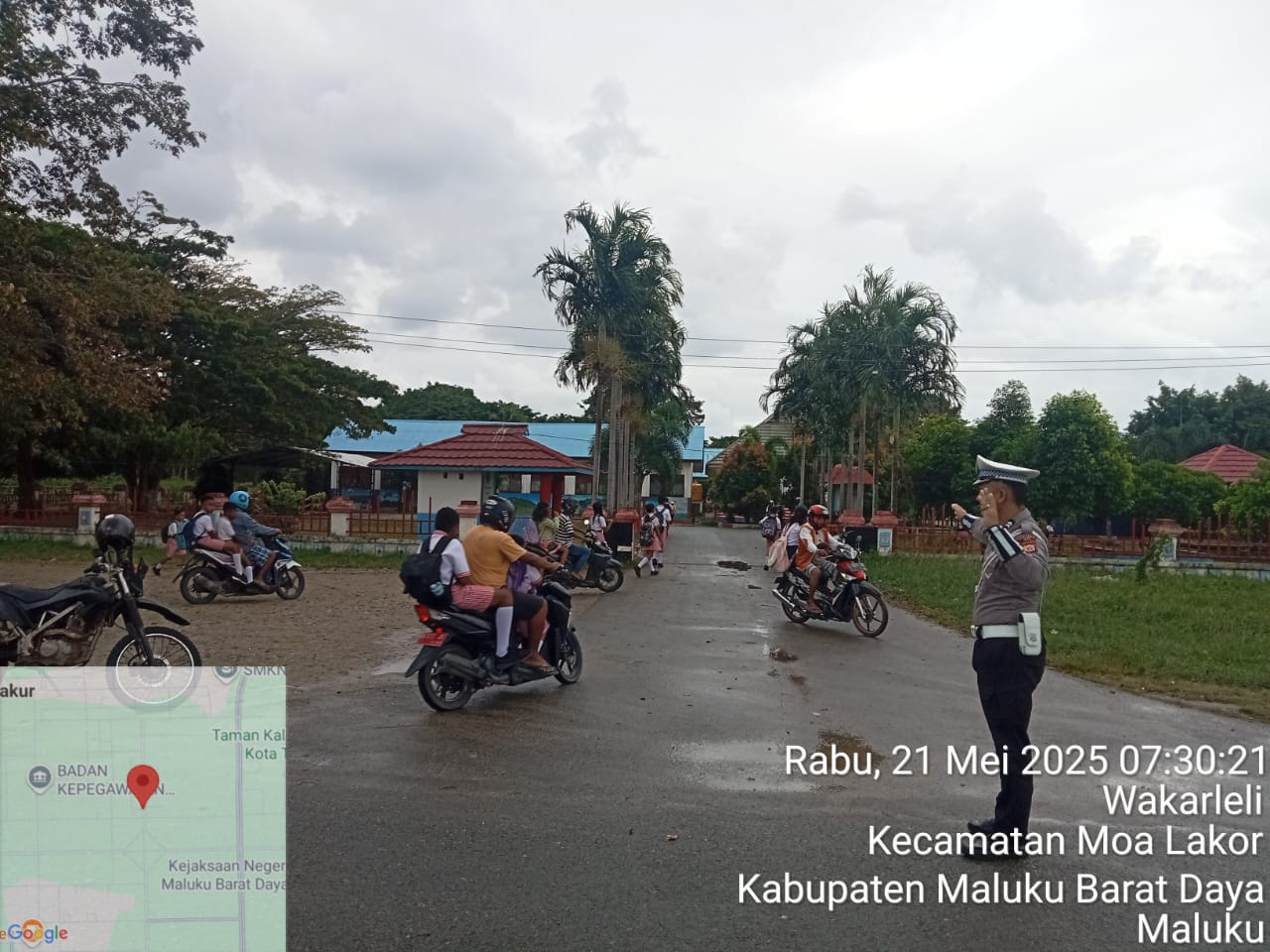 Satuan Lantas Polres MBD Maksimalkan Gatur Jalan, Disiplinkan Warga Patuhi Aturan Berlalu Lintas