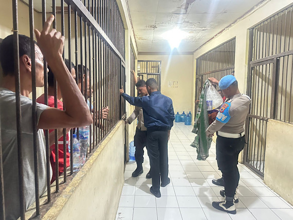Antisipasi tindakan tahanan yang tidak diinginkan, Piket Fungsi Polres Kepulauan Tanimbar lakukan pemeriksaan
