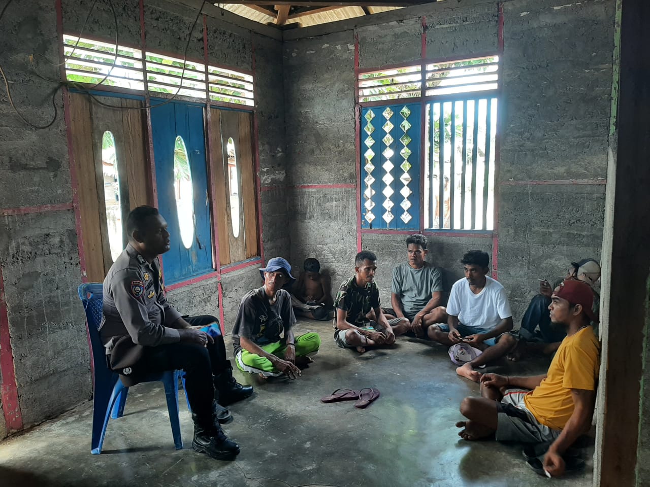 Bhabinkamtibmas Sambang DDS ke Warga Binaannya Untuk Wujudkan Kamtibmas yang Kondusif.