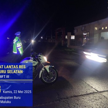 Satlantas Polres Buru Selatan Intensifkan Patroli Malam, Cegah Kejahatan Jalanan dan Pelanggaran Lalu Lintas