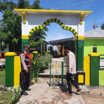 Polsek Wetar Maksimalkan Pengamanan Ibadah Sholat Jumat di Masjid Ar Rahman