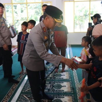 Kapolda Bengkulu pantau Langsung Kegiatan Trauma Healing Pasca Gempa 6,3 SR